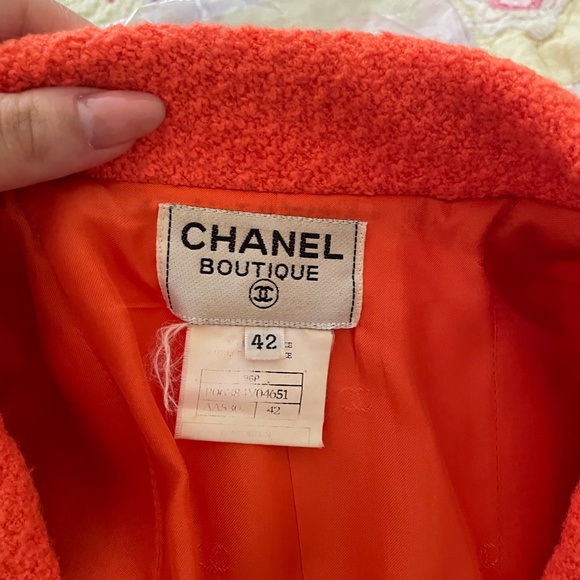 RARE Chanel CC Logo Tweed Jacket 1996 - Picture 6 of 10